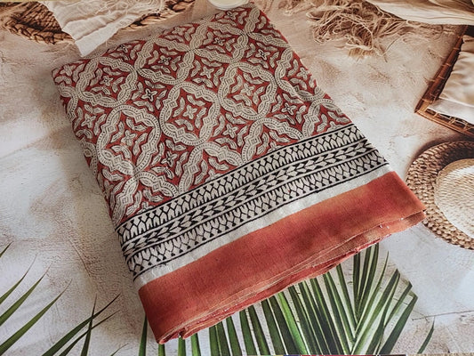 Linen - Brown with patterns