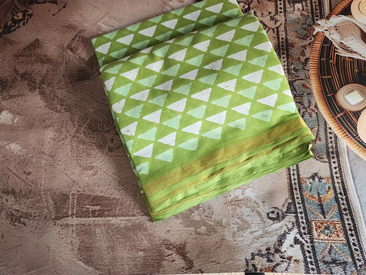 Mulmul cotton sarees - Geometric designs - Green