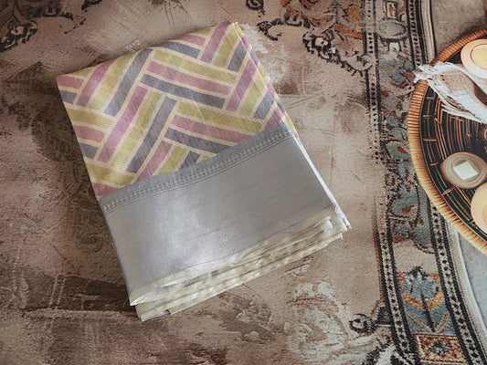 Fancy silk- Geometrical